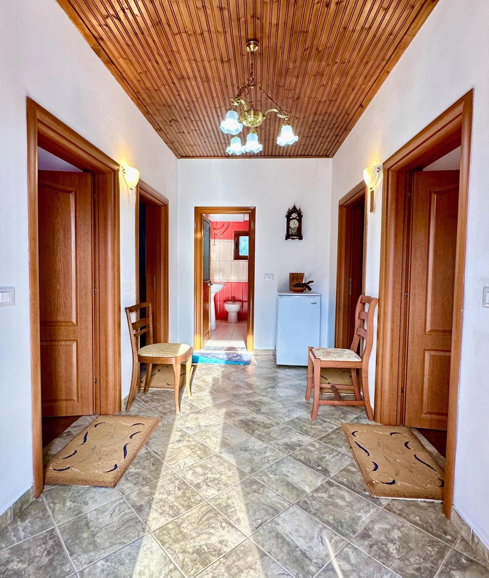 Lakeview Escape Koman